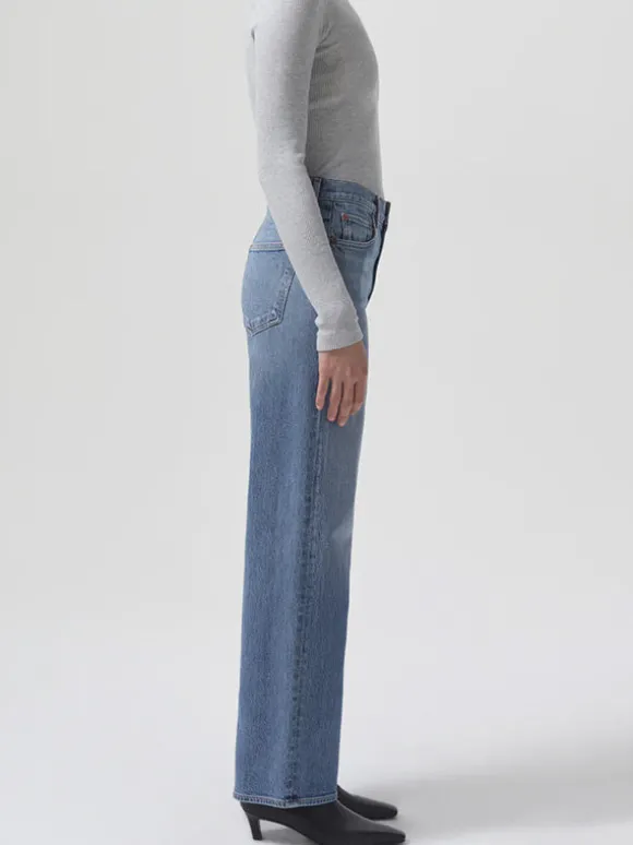 Harper Straight Jean in Flash