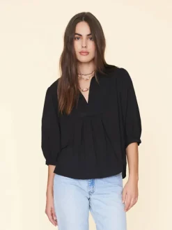 Lolo Top in Black