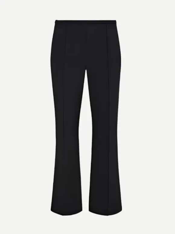 Marta Pant in Black