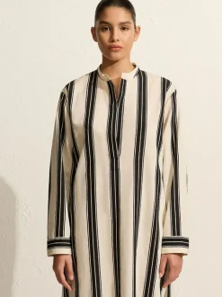Relaxed Stripe Djellaba in Nero Stripe