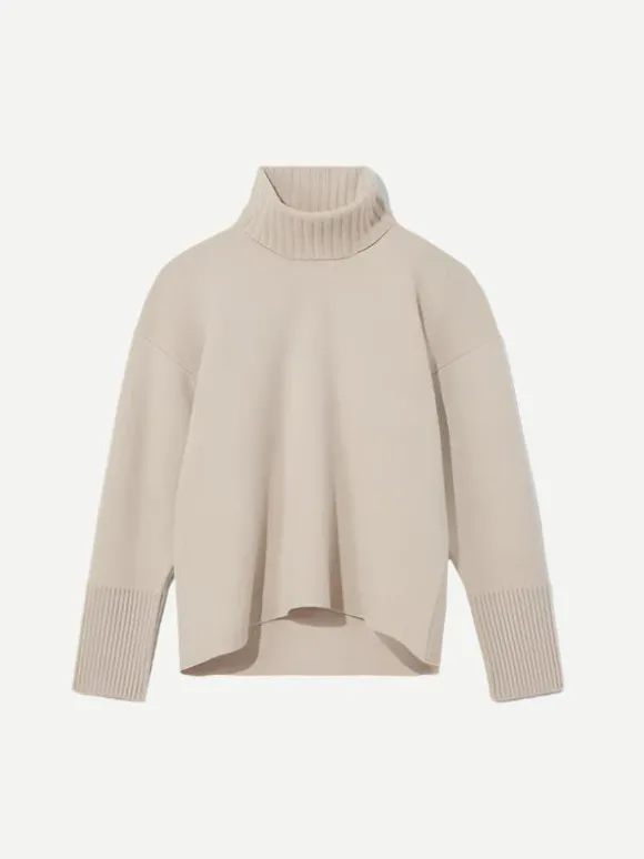 Sandra Turtleneck Sweater in Oatmeal