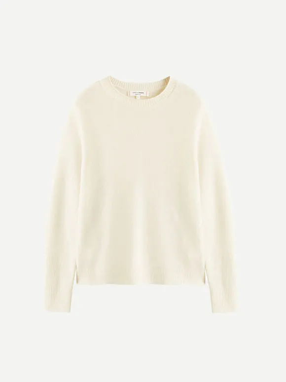 The Classic Crew in Cream